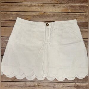 EUC Lilly Pulitzer Colette Skort White textured size 8